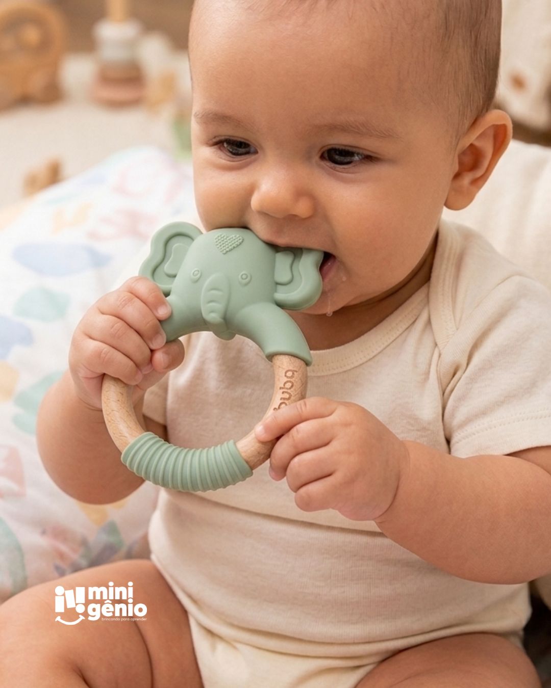 Mordedor para Bebê em Silicone Elefante Verde