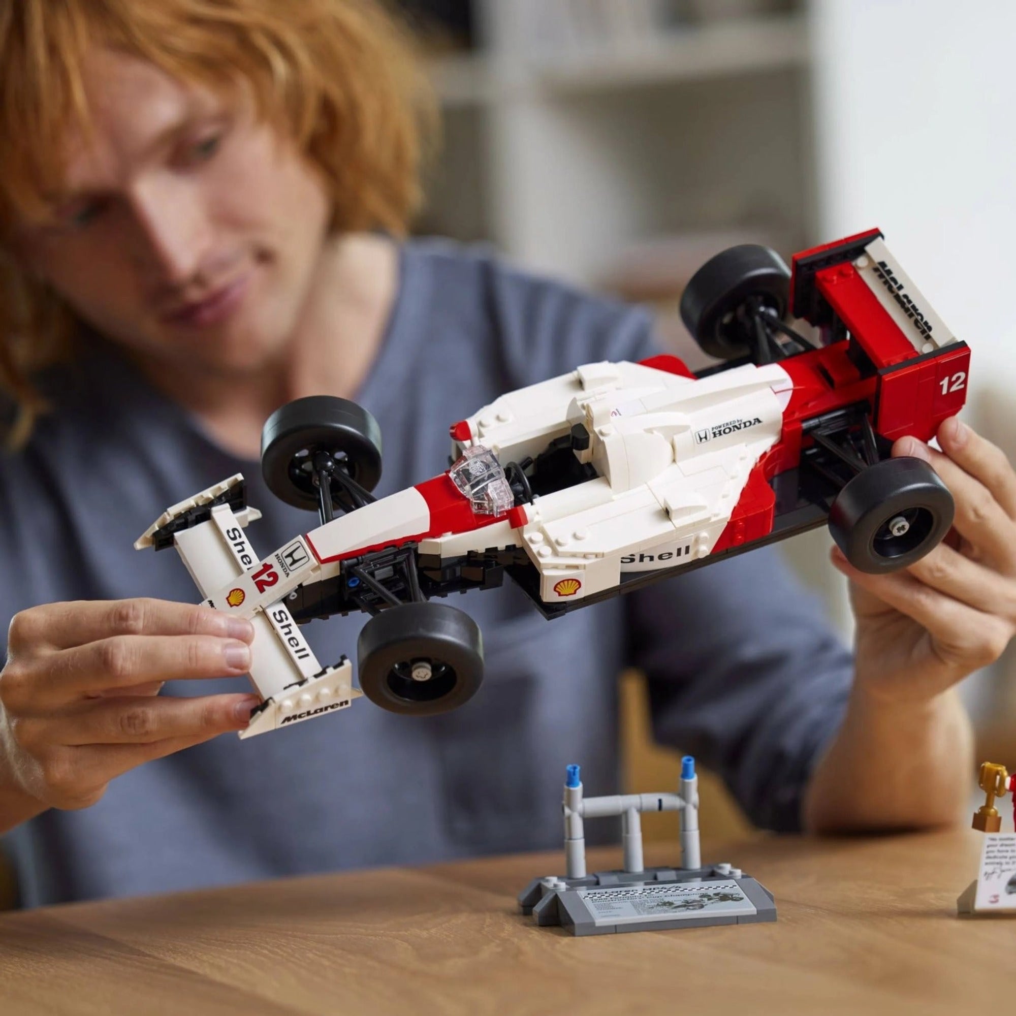 Lego Ayrton Senna McLaren MP4/4