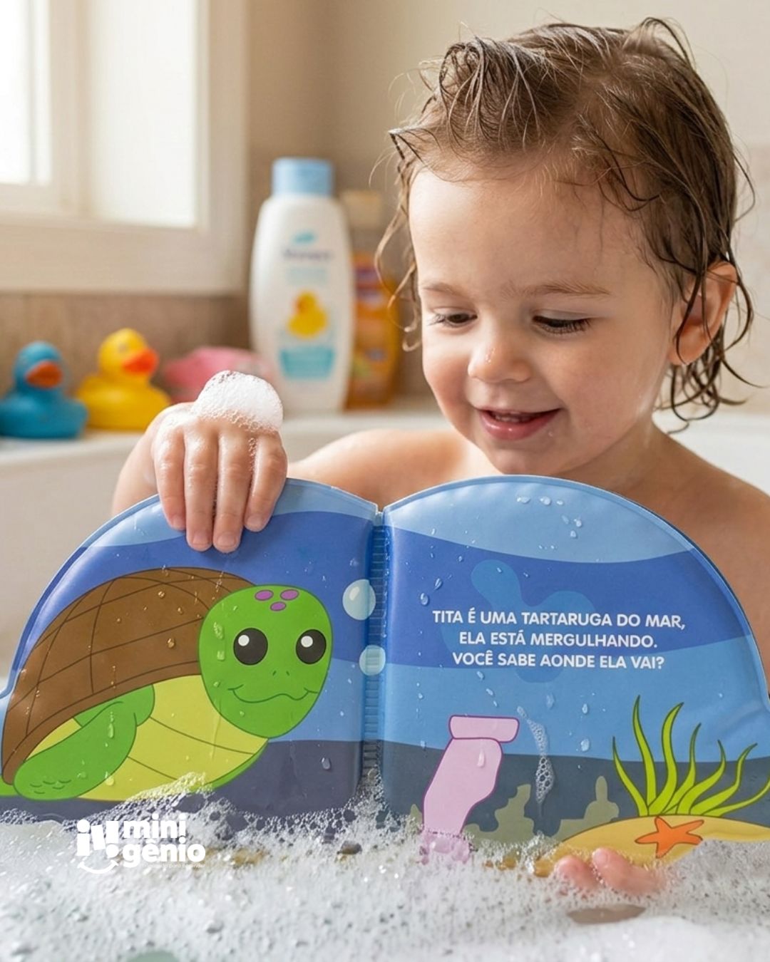 Livro de Banho Tita, a Tartaruga do mar - Amigos da Agua